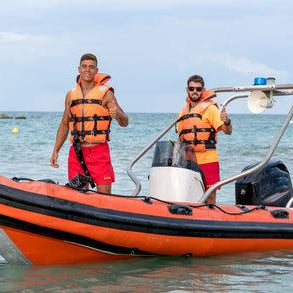 Apprendre à piloter un semi-rigide : Guide pour les débutants - ORCA Retail by Pennel & Flipo