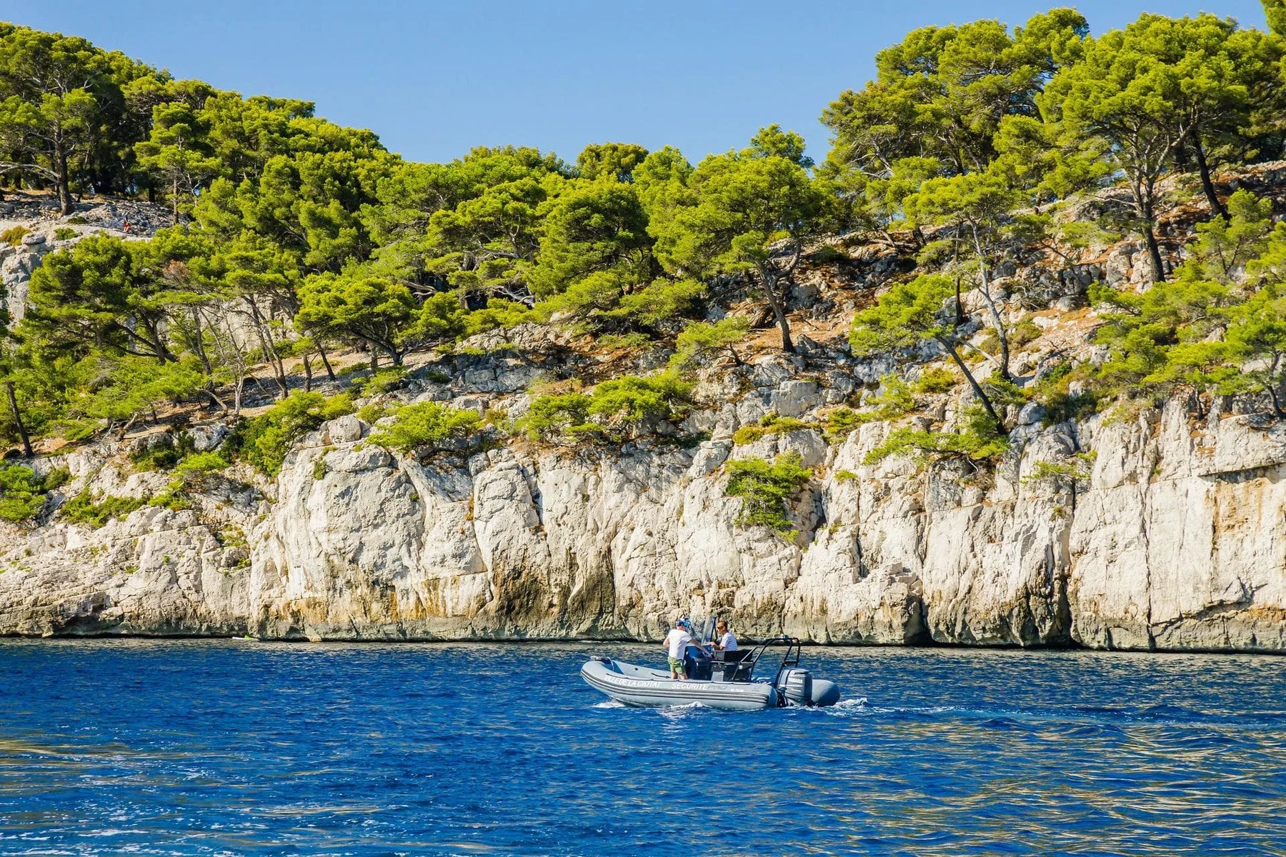 Réparateurs de Zodiac et Semi-Rigides Bouches-du-Rhônes - ORCA Retail by Pennel & Flipo