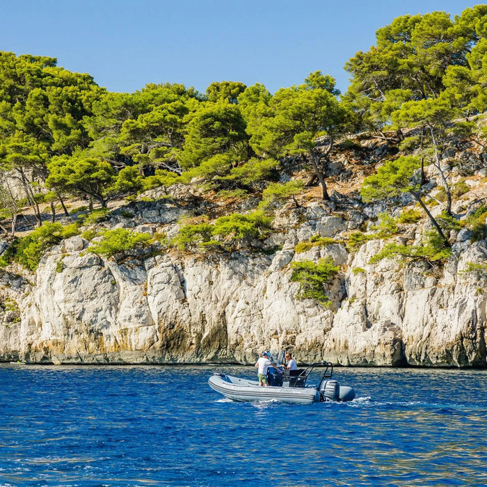 Réparateurs de Zodiac et Semi-Rigides Bouches-du-Rhônes - ORCA Retail by Pennel & Flipo