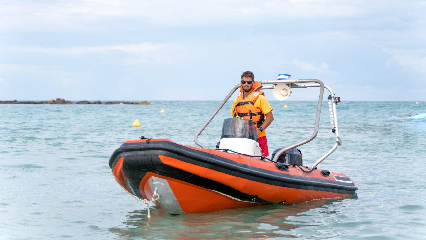L'ascension des bateaux semi-rigides : Aperçu du marché mondial pour 2025 - ORCA Retail by Pennel & Flipo
